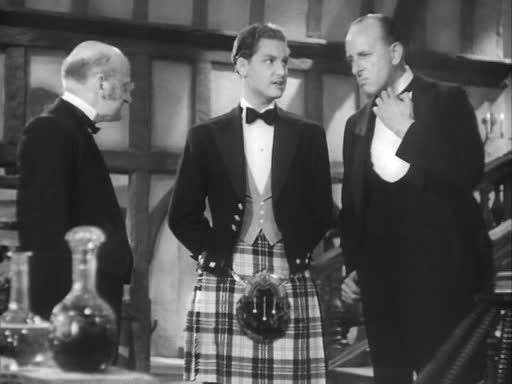 Fantasma va al oeste (1)