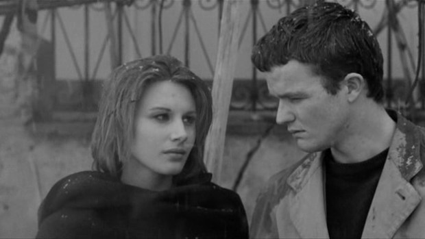 Las manos en los bolsillos (6)